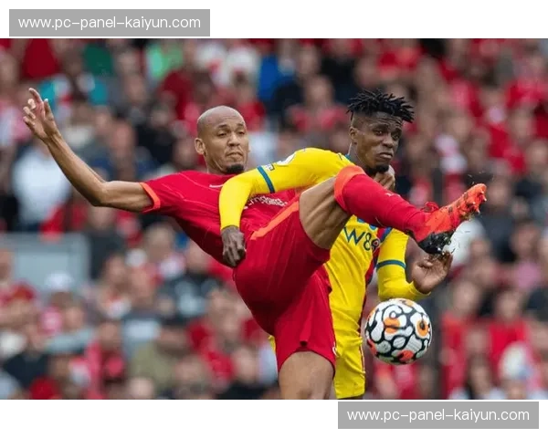 狼队与利物浦对决现中场混合防守缠斗